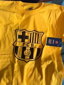 Small FC Barcelona Yellow T-shirt - Picture 1 of 4