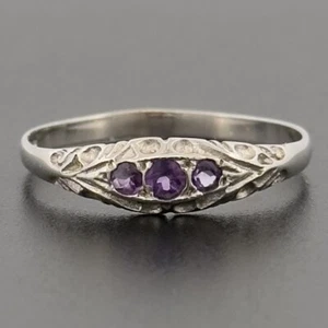 9ct White Gold Amethyst Three Stone Ring Size P Hallmarked - Picture 1 of 8
