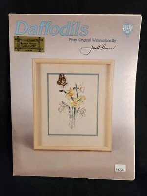 Green Apple Co. DAFFODILS Cross Stitch Leaflet by Janet Powers ~ spring flowers - Image 1 of 4