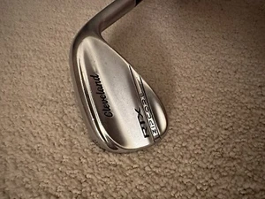Cleveland rtx 52 / 10 mid gap wedge w/ golf tour issue spinner shaft  - Picture 1 of 6