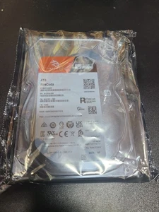 Disque dur Seagate Firecuda 4 To 3,5" - Photo 1/2