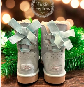 UGG Bailey Bow Adjustable Bow Cutout Design With Silver Size 9 Rarität! - Bild 1 von 18