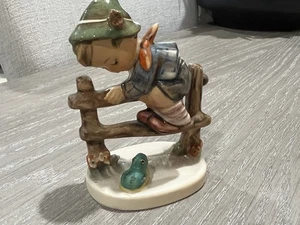 Vintage 1948 MI Hummel ‘Retreat To Safety’ #201 Boy on Fence W Germany - Picture 1 of 5