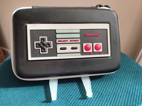Nintendo Multi Case Hard Pouch Retro NES Controller Video Game Accessory