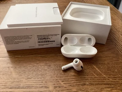 Apple Airpods Pro 1st. Gen RIGHT Ear Airpod Only White A2083 - Image 1 of 2