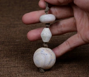 Antique Big Size Antique Tibetan Himalayan Bhutan Nepal Agate Bead Pendan - Picture 1 of 14