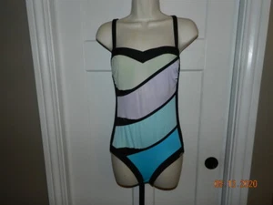 Costume da bagno SUNFLAIR Colorblock taglia 10 coppa C senza spalline/cinturini  - Foto 1 di 5