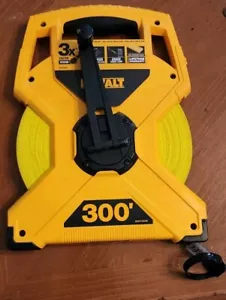 DEWALT DWHT34049 300' x 1/2" Fiberglass Long Tape - Picture 1 of 2