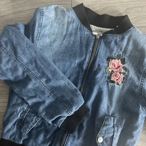 Hudson Girls Denim Embroidered Roses Bomber Jacket Pockets Size Large - Picture 1 of 8