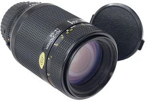 NIKON AF 70-210mm 4-5.6 - Picture 1 of 2