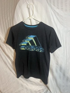  BOYS ADIDAS TOP SIZE M - Picture 1 of 5