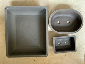 THREE Hardly Used Plastic Bonsai Dishes. Various sizes. See photos. - Picture 1 of 10