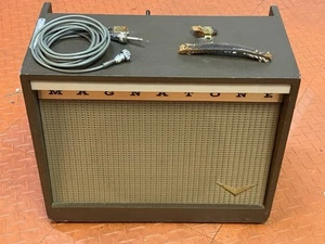 MAGNATONE 1960s MODEL 213 TROUBADOR VIBRATO BROWN AMP - POWERS UP - Picture 1 of 17