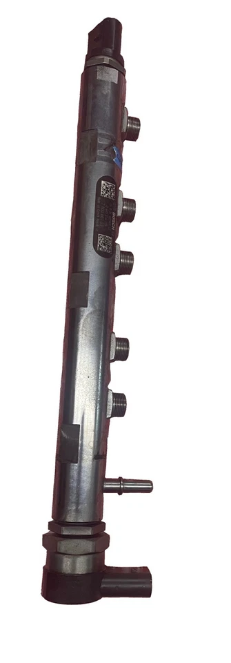 Trilho de combustível diesel de alta pressão 2014–2018 BMW 328d xDrive N47 2.0L - Imagem 1 de 1