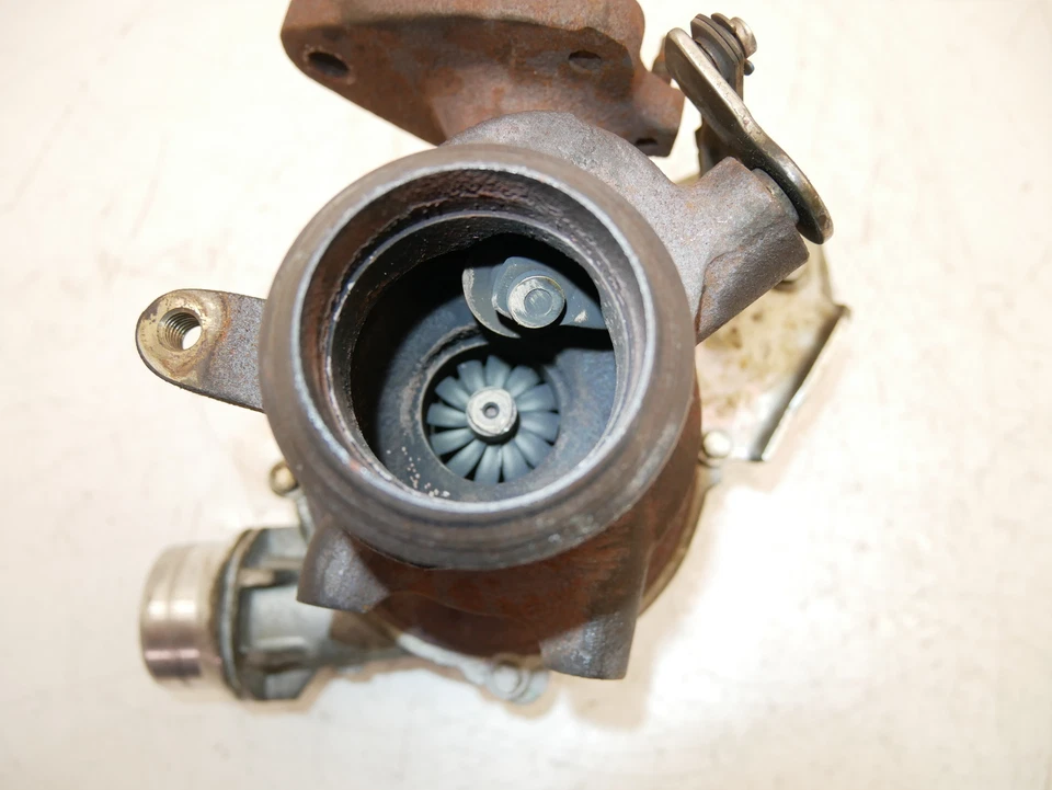 Turbocompresor para Nissan Renault Note Kangoo 2014 1,5 dCi K9K608 90 HP Foto 1 de 4