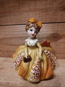 Relpo 5936 gelbes Mädchen Pflanzgefäß, 6 1/2 cm Vintage - Bild 1 von 7