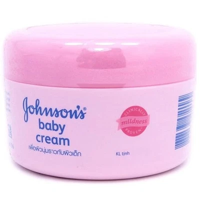 Johnson's Baby Cream 100ml Locking Moisture, Soft Skin Intense Moisturization - Image 1 of 2