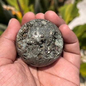 1,7" 130 gr Pyrit Kugel Quarz Kristall Kugel Heildekor Mineral Reiki - Bild 1 von 5