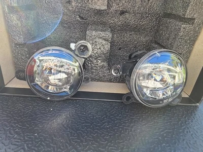 福特 2024 福特 Ranger Raptor 原始设备制造商雾灯 左右 — 第 1/2 张图片