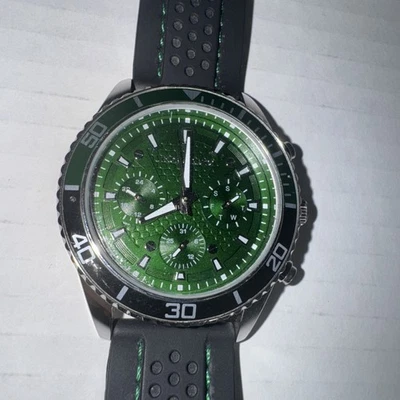 Relógio masculino multifuncional Vince Camuto preto borracha mostrador prateado VC-8032SV - Imagem 1 de 4