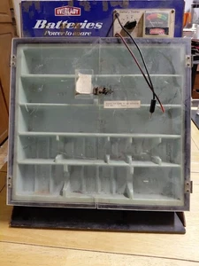 Vintage Eveready Batteries Store Display Battery Tester Tested Working Wood ++ - Picture 1 of 7