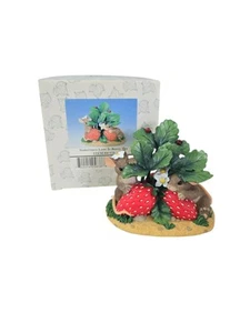Fitz & Floyd Sometimes Love Is Berry Shy Charming Tails Figur 84/125 - Bild 1 von 11
