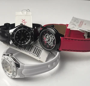Girls New Watch Lot 6 Watches Two of Each in Picture NWT Just Need Batteries NOS - Picture 1 of 4