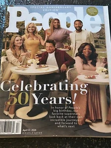 PEOPLE magazine 2024, Walton Goggins, Judi Dench, Curry Sisters, Jakob Nowell - Imagen 1 de 1