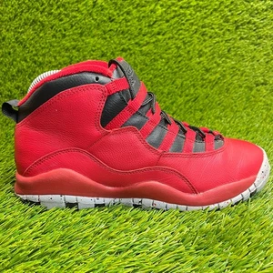 Nike Air Jordan 10 Retro Bulls Over Boys Size 7Y Red Basketball Shoes Sneakers - Picture 1 of 10