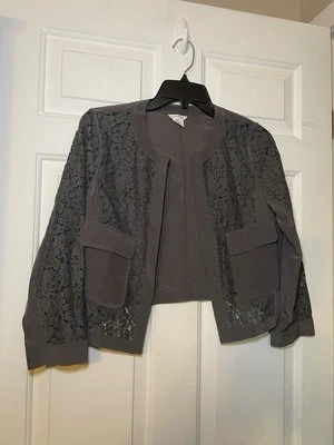 Blazer Club Monaco Mujer Seda Encaje Talla XS Cárdigan Gris Manga 3/4 Recortado Foto 1 de 4