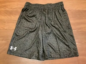NEW WITH TAGS UNDER ARMOUR HEATGEAR SHORTS MARINE GREEN BOYS SIZE 6 - Picture 1 of 5