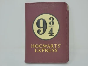Harry Potter Hogwarts Express 9 3/4 Card Holder/ Wallet Pre-Owned Good Condition - Imagen 1 de 7
