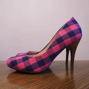 New JESSICA SIMPSON Oscar Purple/Black Fabric High Heel Pump Shoes Size 6 1/2W - Picture 1 of 4