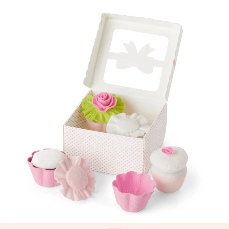 Juego de Cupcakes de Cumpleaños Apilables American Girl Bitty's - NUEVO EN CAJA Foto 1 de 1