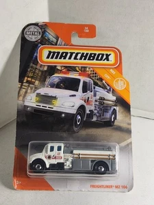 2020 Matchbox MBX City - FREIGHTLINER M2 106 - MB34 - White 34/100 - GLK101 - Picture 1 of 12