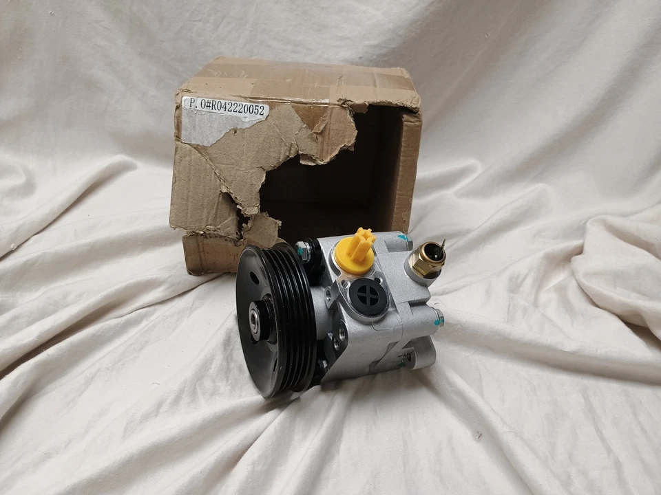 Power Steering Pump For Mitsubishi Endeavor 2004-2011 Eclipse 2006-2012 V6 3.8L - Image 1 of 4