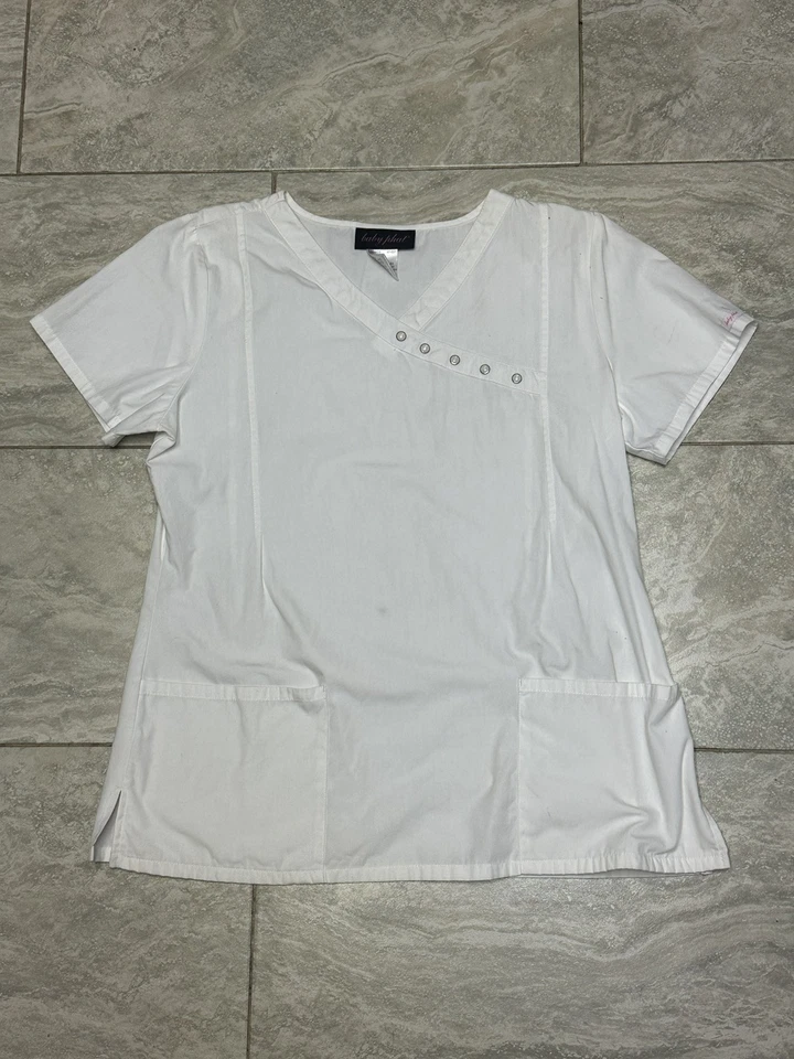 Blusa Médica Baby Phat Logo Perla Snap Para Mujer Blanca Talla Médica Bolsillos Grandes Foto 1 de 4