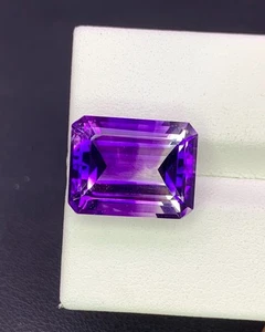 Natural Bi Color Amethyst 9.45 Carat 14.3x11 MM Octagon Shape Faceted Gemstone - Picture 1 of 15