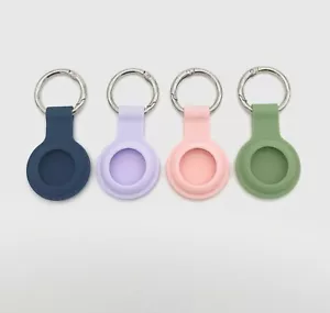 Confezione da 4 Custodia in Silicone per AirTag con Portachiavi Anello Air Tag Holder - Foto 1 di 8