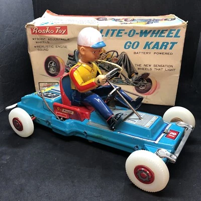Coche de juguete litográfico de hojalata 1960 Lite-O-Wheel Go Kart Japón Nomura Rosko batería operativa Foto 1 de 4