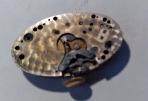 EXELLO WATCH Co MOVEMENT Swiss 17 Jewels Sonceboz 246 runs b12#73 - Picture 1 of 4