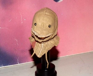 CABEZA DE FIGURA DE ACCIÓN TRICK R TREAT TORN SMILE SAM (NECA ULTIMATE) - Imagen 1 de 4