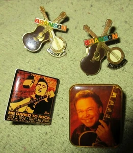4 Pins Branson Missouri Elvis Presley Roy Clark Guitar Banjo Dared to Rock Music - Bild 1 von 3