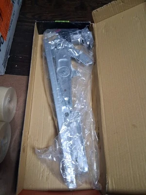 电动窗调节器带电机前驱动器适用于日产 Versa 12-19 Versa Note — 第 1/3 张图片