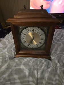 OROLOGIO VINTAGE NON TESTATO BULOVA WESTMINSTER CARILLON MANTELLO - Foto 1 di 4