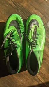 Nike HyperVenom Football Boots Green UK Size 7 Moulded Studs - Picture 1 of 6