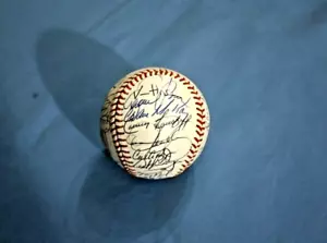 1994 Oakland Athletics team autographed baseball 33 bold signatures nm-mt - Picture 1 of 10