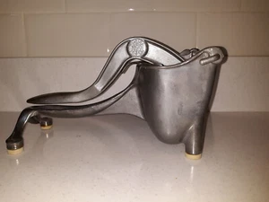 VINTAGE WEAR-EVER ALCOHA JUICER  Ca. 1950-1960's - Picture 1 of 8
