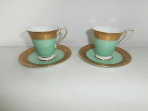 ANTIQUE ROYAL WORCESTER PAIR OF GREEN GOLD GILT DEMITASSE COFFEE CUPS & SAUCERS - Picture 1 of 12