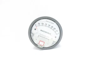 Dwyer 2002C Magnehelic Pressure Gauge 4in 1/8in Npt 0-2in-h2o - Picture 1 of 5